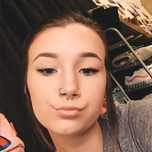 Meet your Posher, Hanna